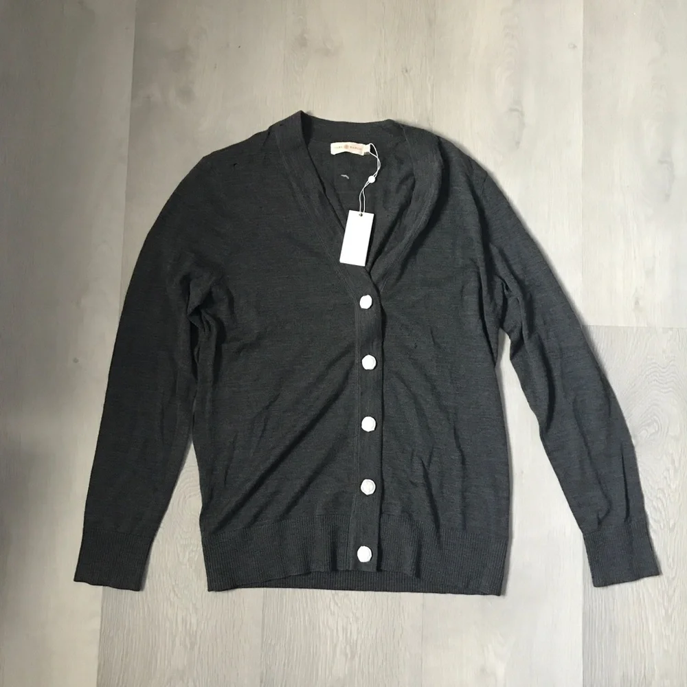 TORY BURCH CLASSIC CARDIGAN SWEATER V NECK LOGO BUTTON XL NWT